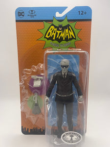 Alfred Pennyworth (DC Retro: Batman 66) Platinum Edition McFarlane B&W